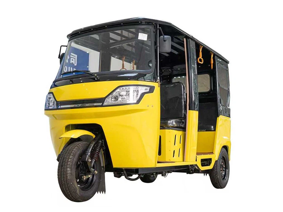 Tricycle dengan kerusi penumpang depan